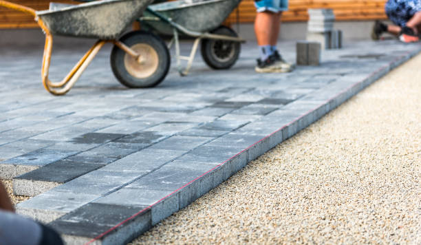 Best Concrete Walkway Installation  in Warr Acres, OK